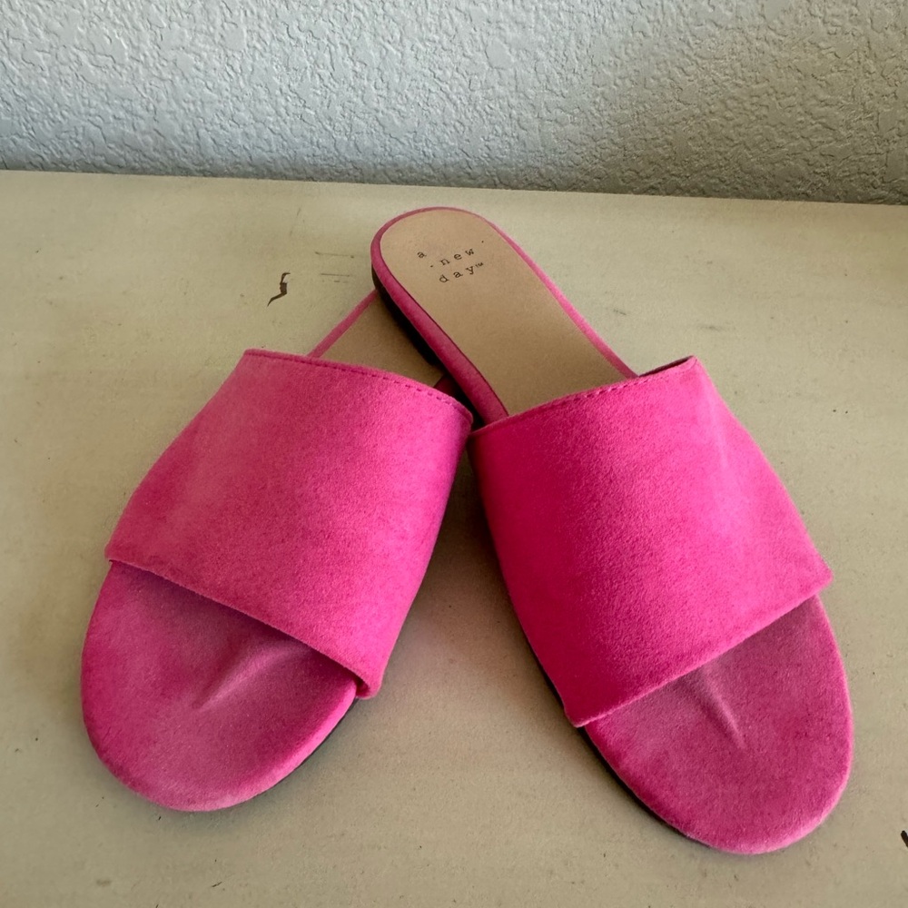 a new day Heidi Hot Pink Slides - Size 6